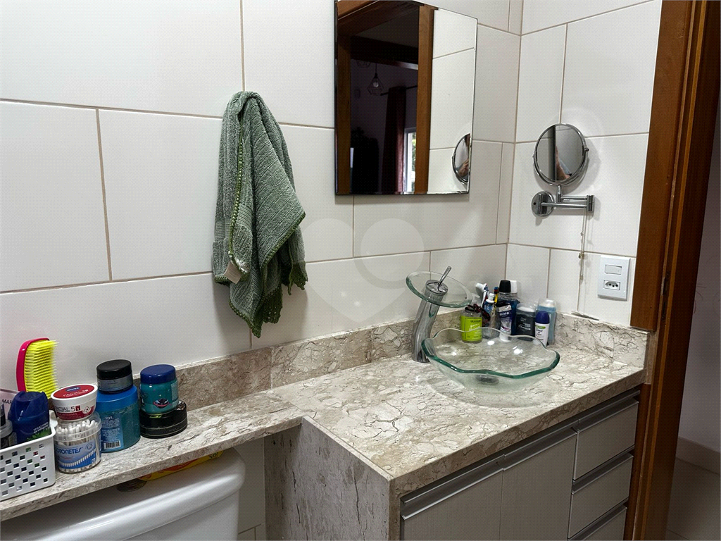 Casa terrea a venda com 03 quartos, piscina e churrasqueira,  recem construida  em Mairipora!