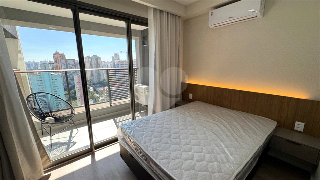 Studio à Venda 26 m² Vila Mariana - Mobiliado - YBY Ibirapuera, Ao lado do metrô e da Escola Paulista de Medicina