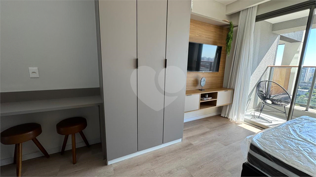 Studio à Venda 26 m² Vila Mariana - Mobiliado - YBY Ibirapuera, Ao lado do metrô e da Escola Paulista de Medicina