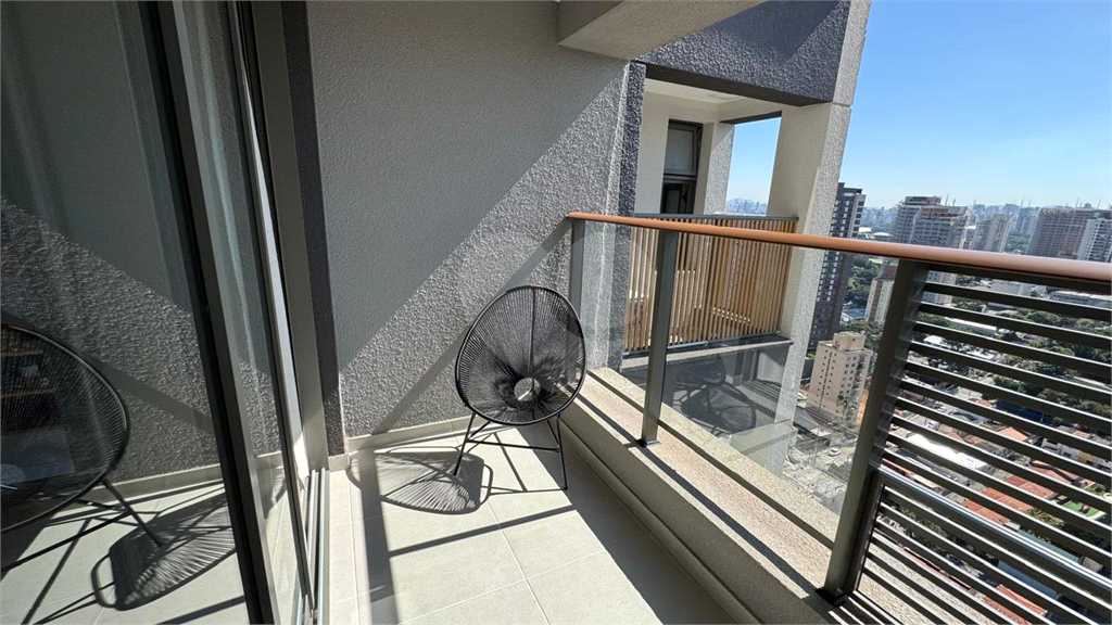 Studio à Venda 26 m² Vila Mariana - Mobiliado - YBY Ibirapuera, Ao lado do metrô e da Escola Paulista de Medicina