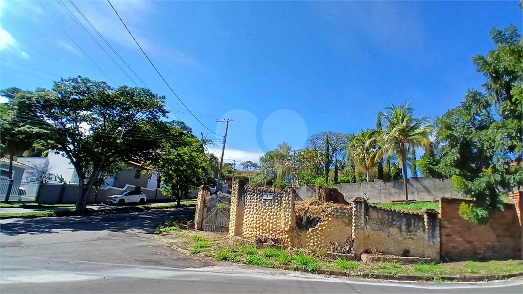TERRENO DE ESQUINA