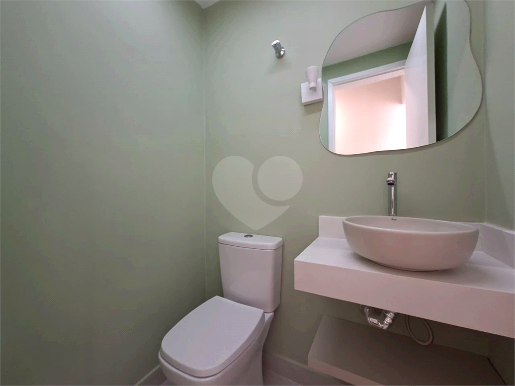 Apartamento 87 m² – Rua Voluntários da Pátria – Andar Alto – 2 vagas - Excelente Localização