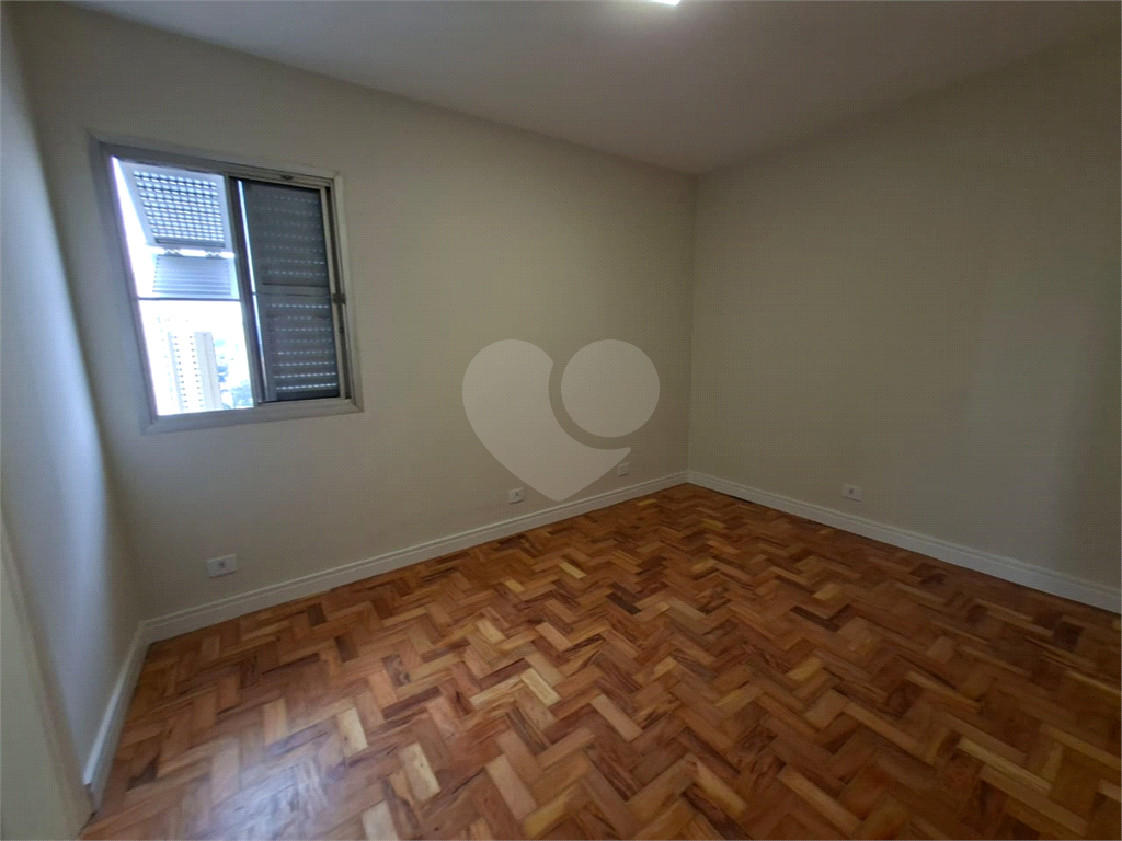 Apartamento 87 m² – Rua Voluntários da Pátria – Andar Alto – 2 vagas - Excelente Localização
