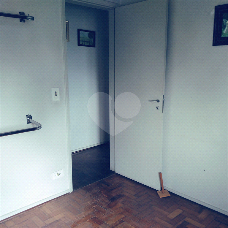 Apartamento 87 m² – Rua Voluntários da Pátria – Andar Alto – 2 vagas - Excelente Localização