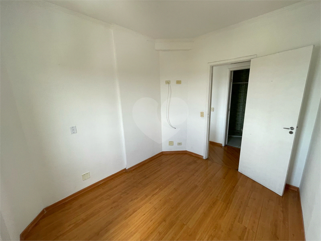 Apartamento à Venda - 2 Dormitórios, Varanda Gourmet.