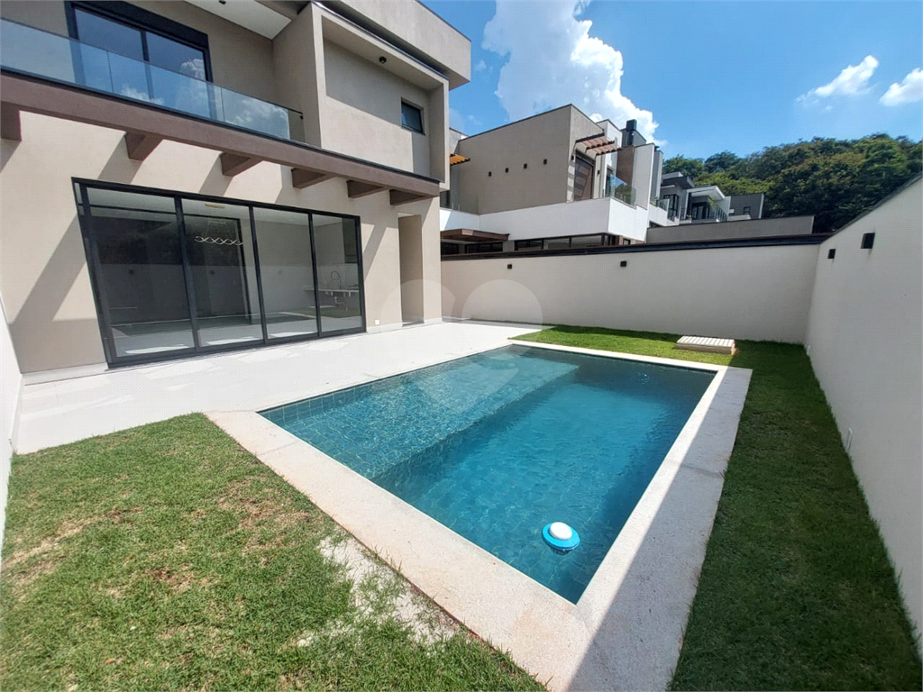 Casa à venda com 3 quartos, 300m² - Foto 36