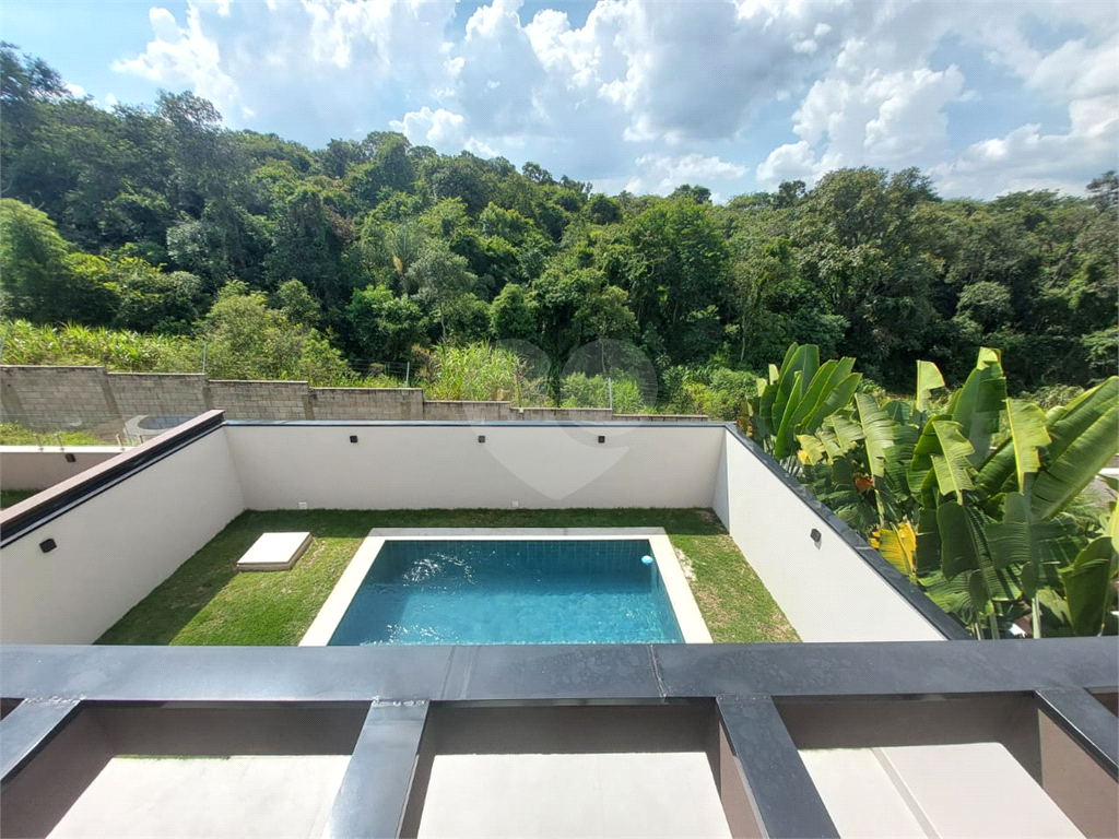 Casa à venda com 3 quartos, 300m² - Foto 35