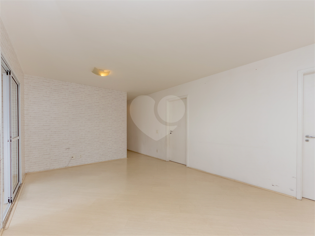 APARTAMENTO em IPIRANGA