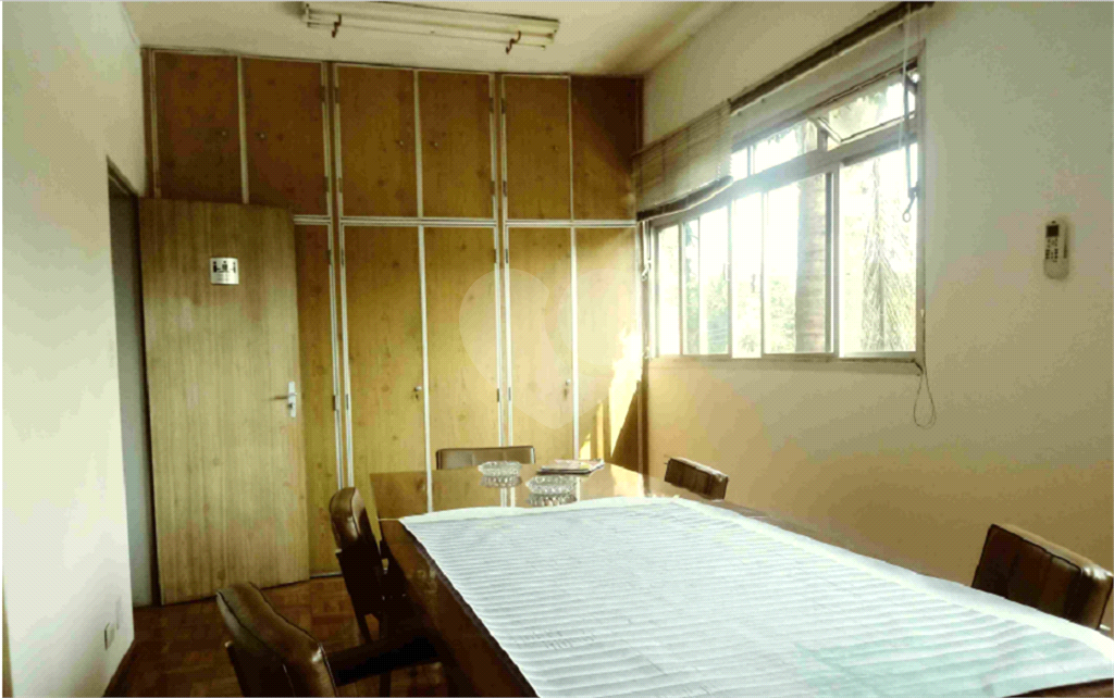 Prédio Comercial à venda na Avenida do Cursino e de esquina