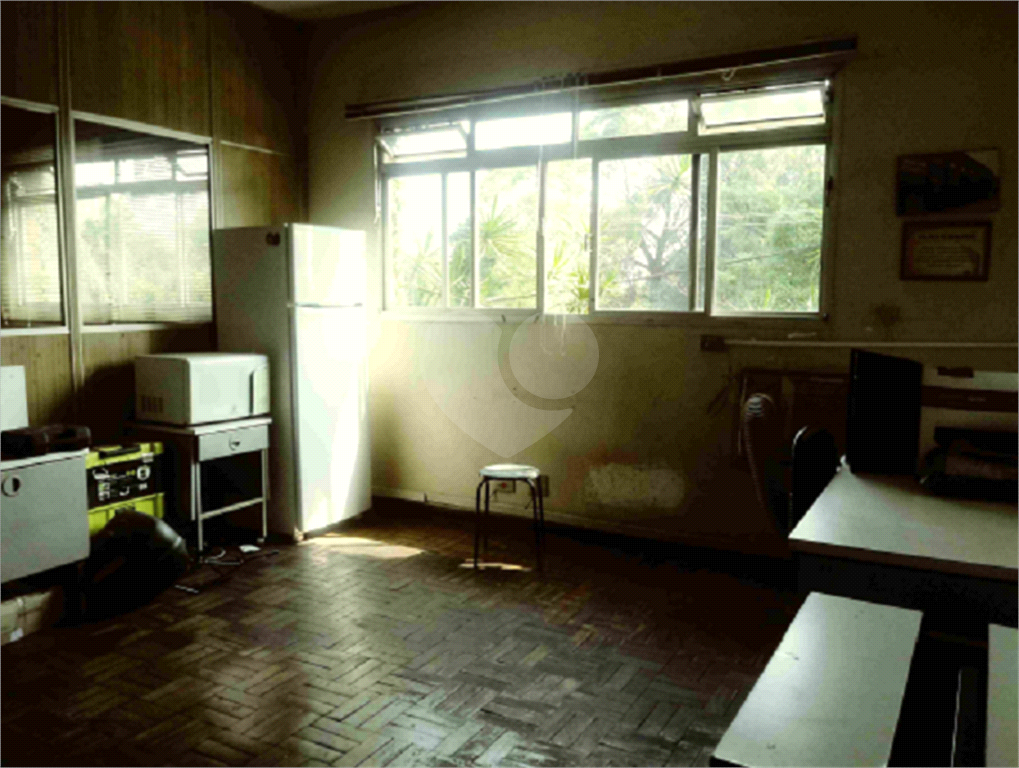 Prédio Comercial à venda na Avenida do Cursino e de esquina