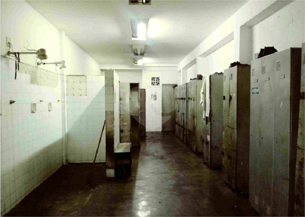 Prédio Comercial à venda na Avenida do Cursino e de esquina