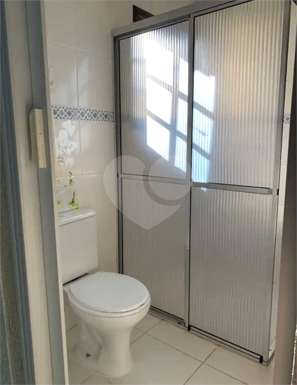 LINDO SOBRADO EM CONDOMINIO FECHADO