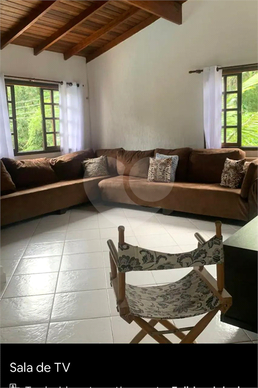 LINDO SOBRADO EM CONDOMINIO FECHADO