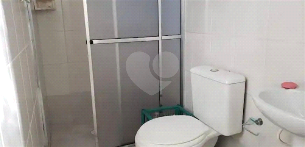 LINDO SOBRADO EM CONDOMINIO FECHADO