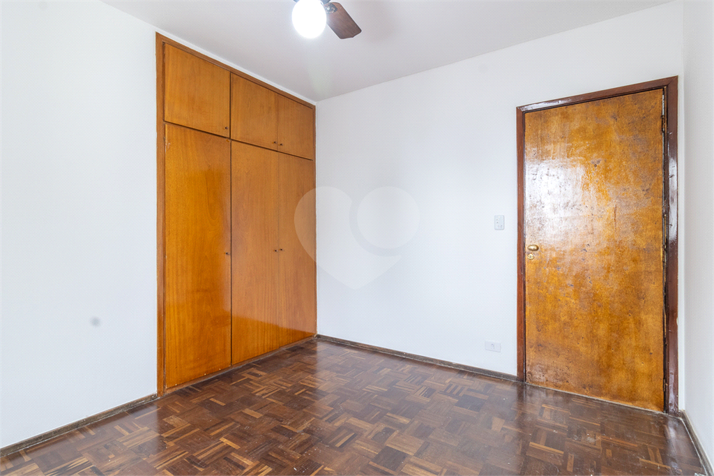 Apartamento - Perdizes - 4 Dormitórios - 136 m².
