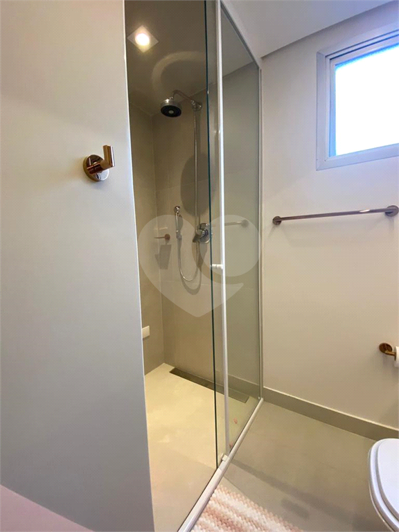 Apartamento com 2 suítes e 2 vagas no Real Parque
