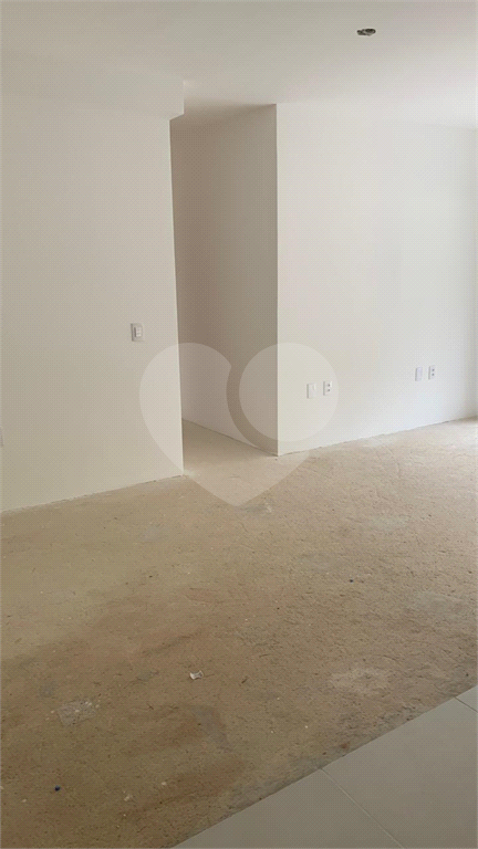 Apartamento à venda com 3 quartos, 95m² - Foto 18