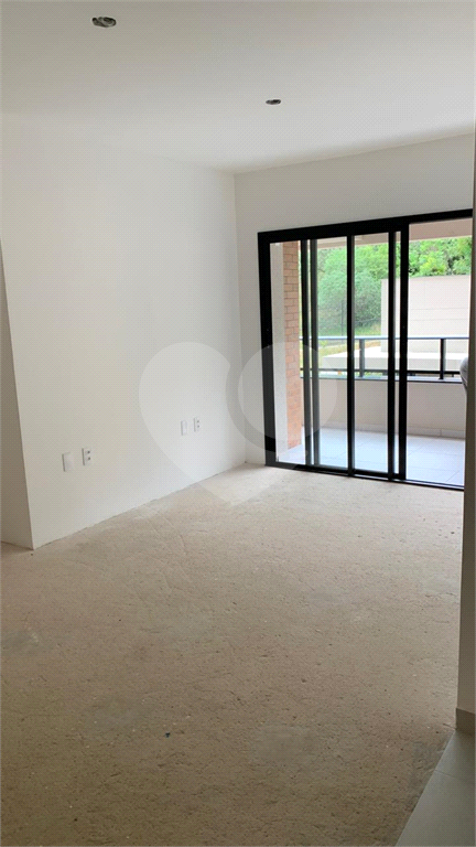 Apartamento à venda com 3 quartos, 95m² - Foto 3