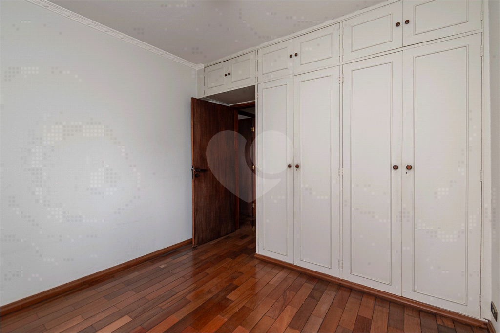 Apartamento - Perdizes - 2 Dormitórios - 85 m² .