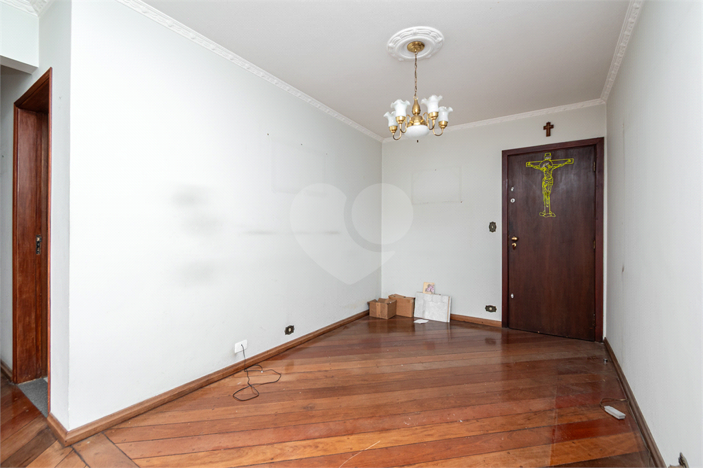 Apartamento - Perdizes - 2 Dormitórios - 85 m² .