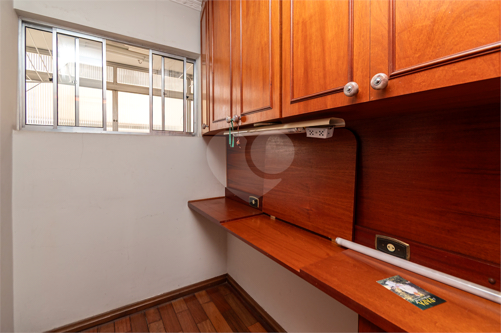 Apartamento - Perdizes - 2 Dormitórios - 85 m² .
