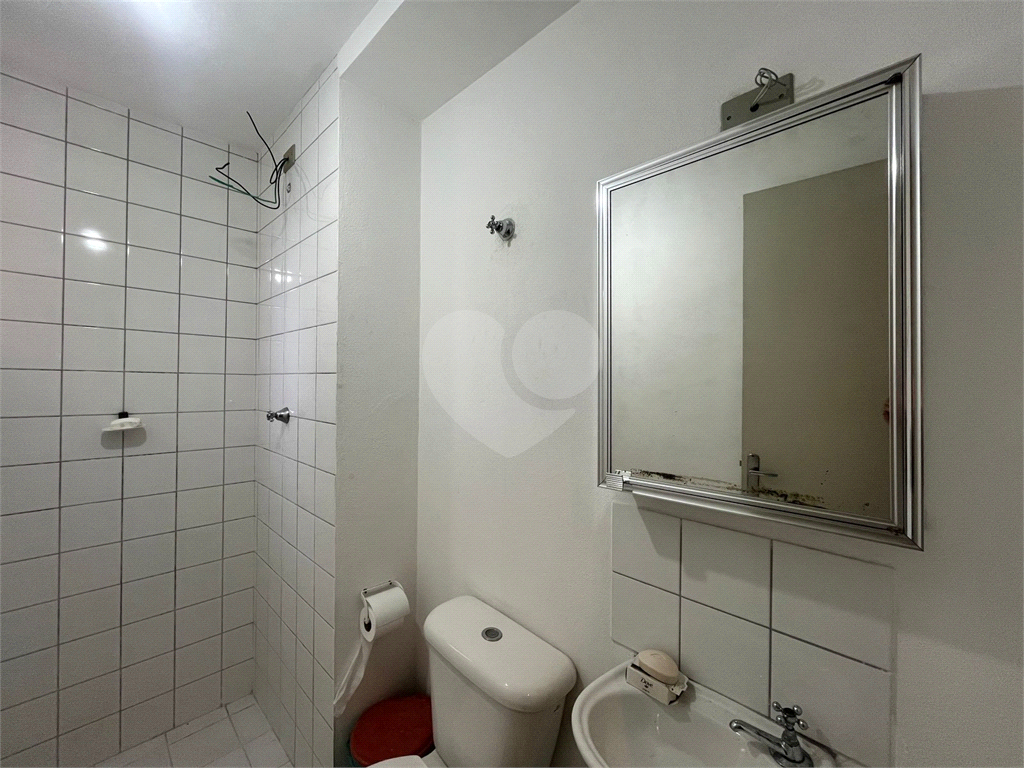 Apartamento à venda com 3 quartos, 69m² - Foto 13