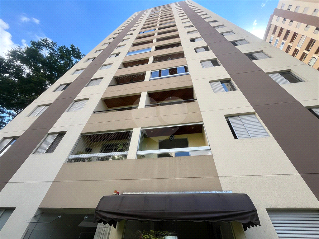 Apartamento à venda com 3 quartos, 69m² - Foto 19