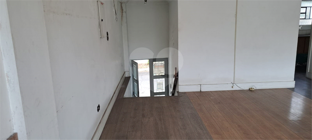 Loja comercial para locação com 150 m2 na Av. Braz Leme