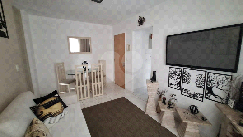 APARTAMENTO em SANTANA