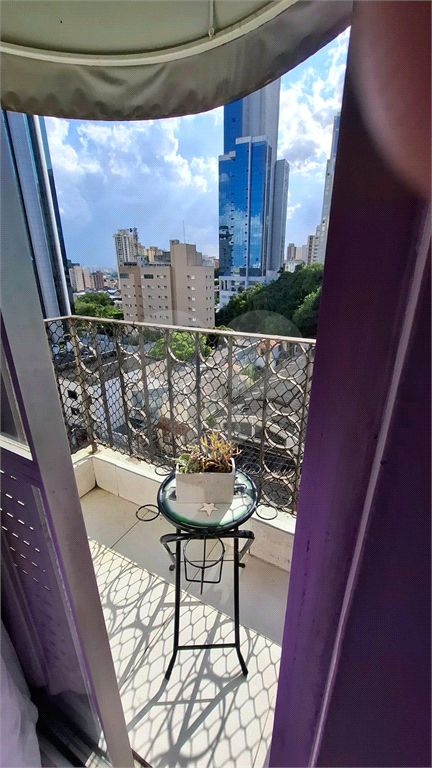 APARTAMENTO em SANTANA