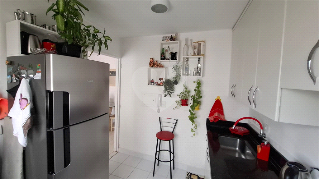 APARTAMENTO em SANTANA