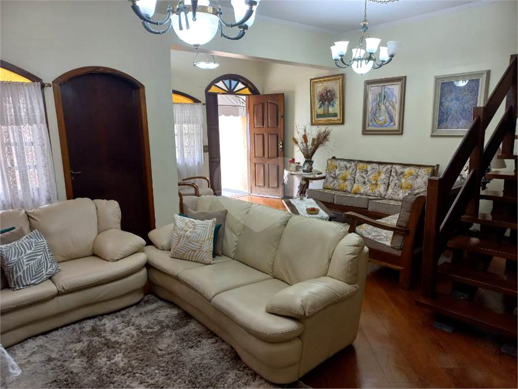 Vila Galvão Guarulhos Casa de Alto Padrão a venda com terreno de 500 m² aceita 30% em Permuta!!