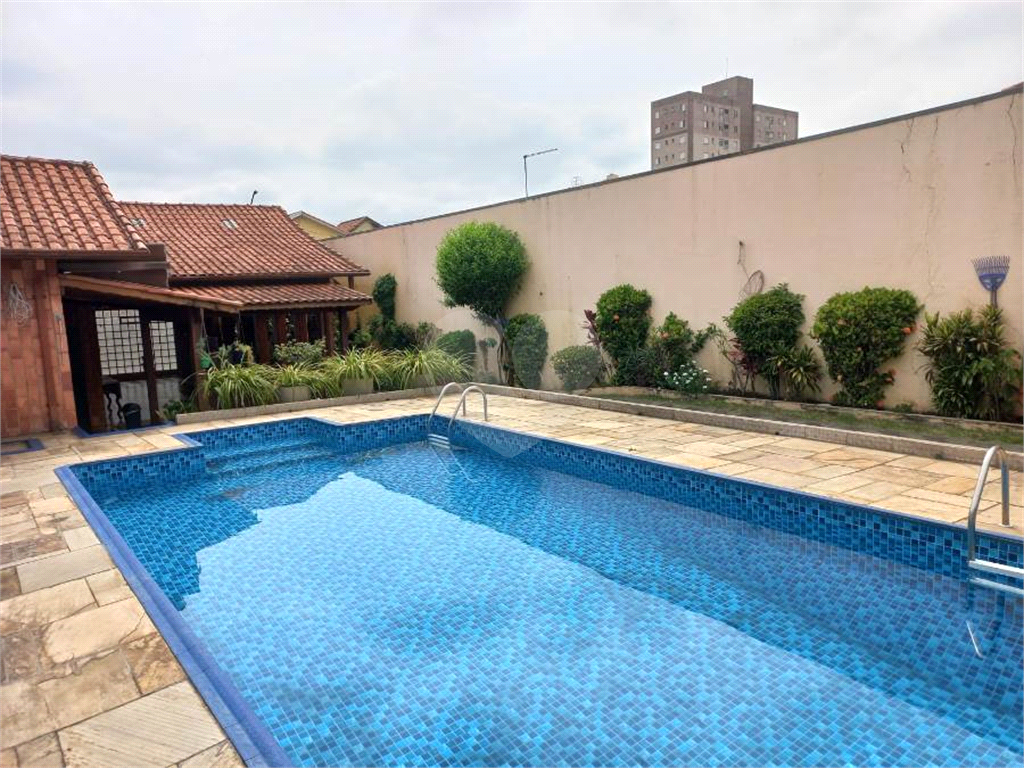 Vila Galvão Guarulhos Casa de Alto Padrão a venda com terreno de 500 m² aceita 30% em Permuta!!