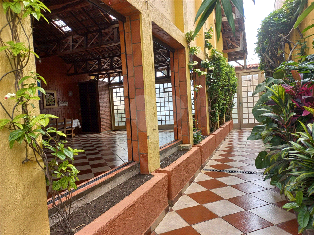 Vila Galvão Guarulhos Casa de Alto Padrão a venda com terreno de 500 m² aceita 30% em Permuta!!