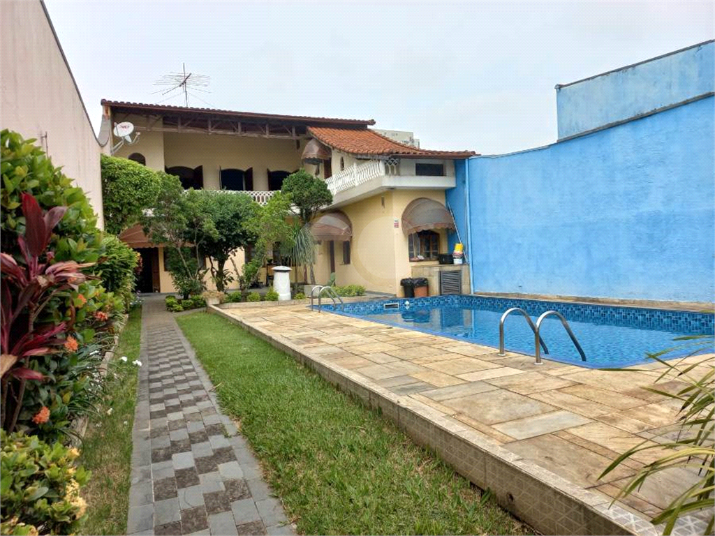 Vila Galvão Guarulhos Casa de Alto Padrão a venda com terreno de 500 m² aceita 30% em Permuta!!