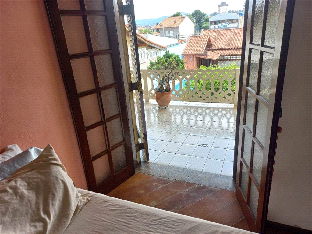 Vila Galvão Guarulhos Casa de Alto Padrão a venda com terreno de 500 m² aceita 30% em Permuta!!