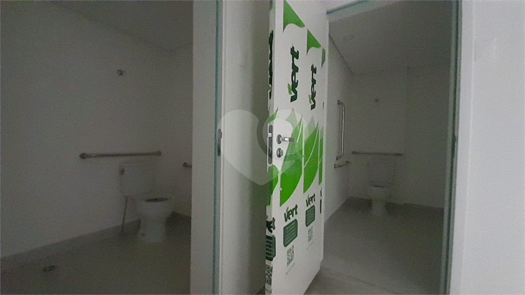 Salão comercial para locação no Ipiranga com 270 metros quadrados e alto fluxo de pedestres