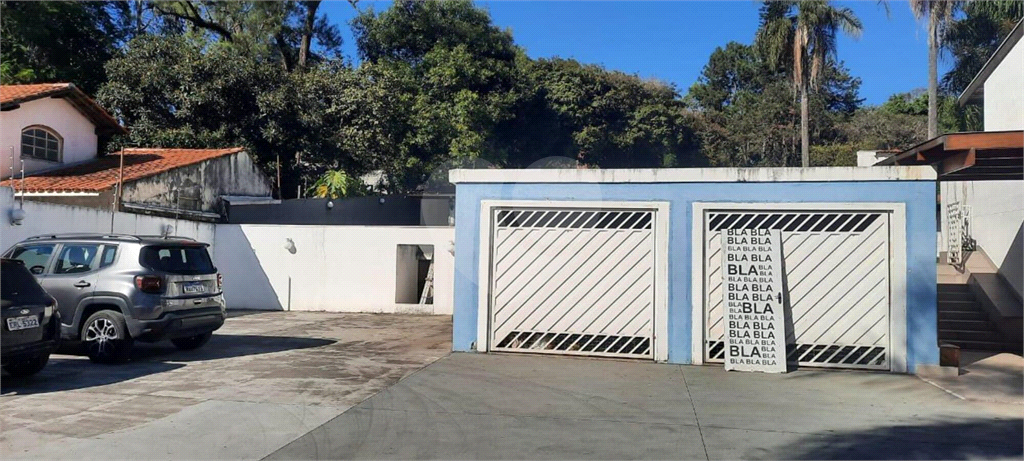 Casa à venda e aluguel com 4 quartos, 600m² - Foto 4