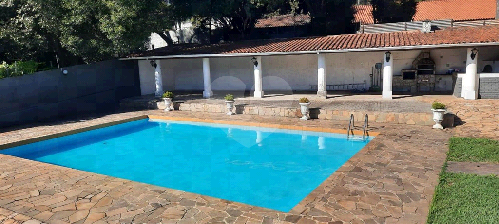 Casa à venda e aluguel com 4 quartos, 600m² - Foto 6