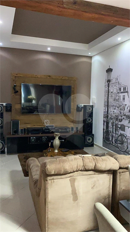 Casa à venda e aluguel com 4 quartos, 600m² - Foto 12