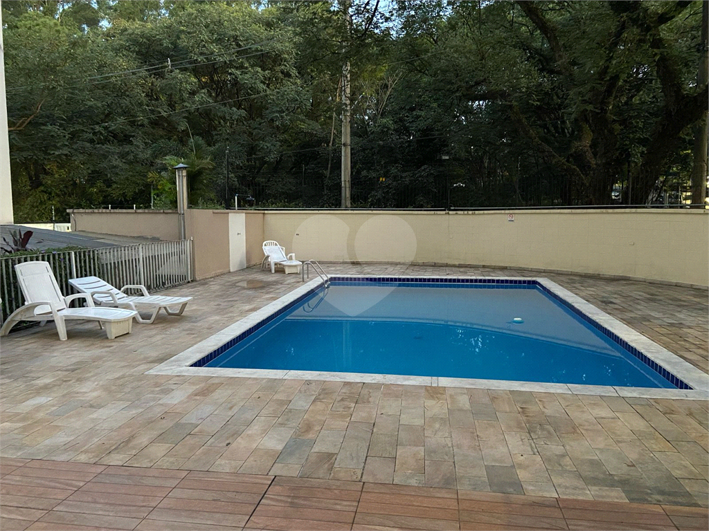 APARTAMENTO em PIRITUBA