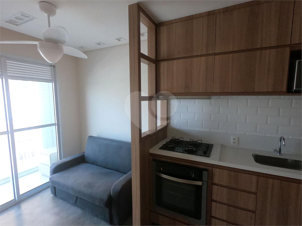 Apartamento mobiliado  para locação com 1 dormitório na Casa Verde