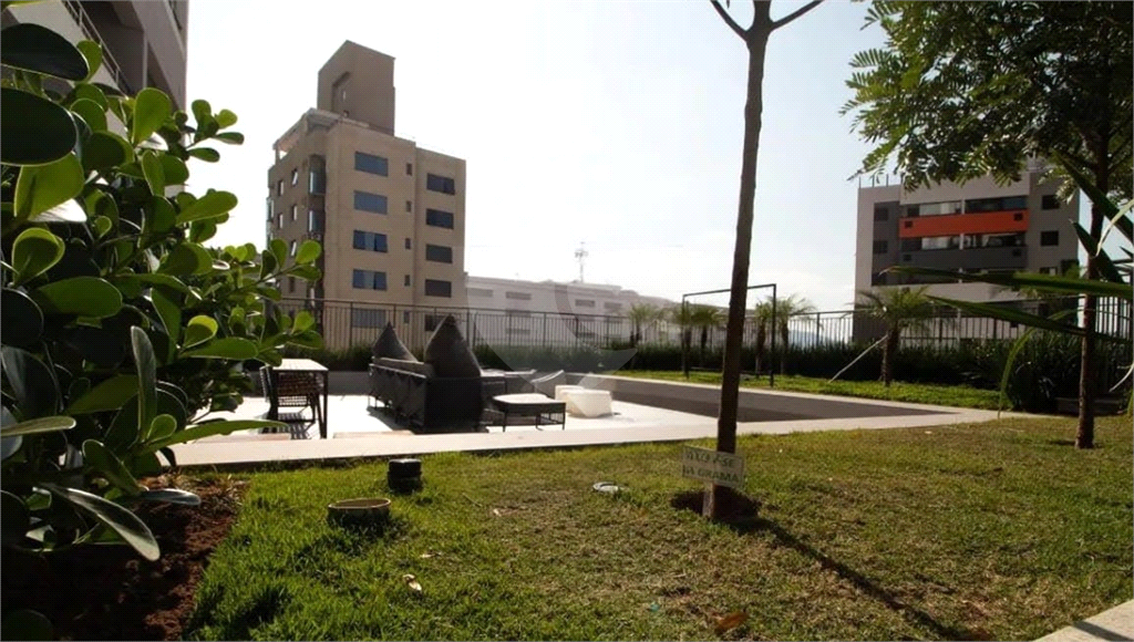 Apartamento 2 dormitórios com suíte Tucuruvi.