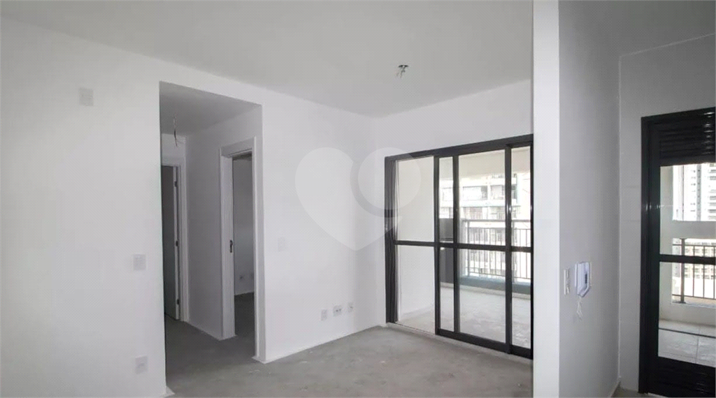 Apartamento 2 dormitórios com suíte Tucuruvi.