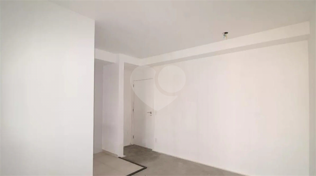 Apartamento 2 dormitórios com suíte Tucuruvi.