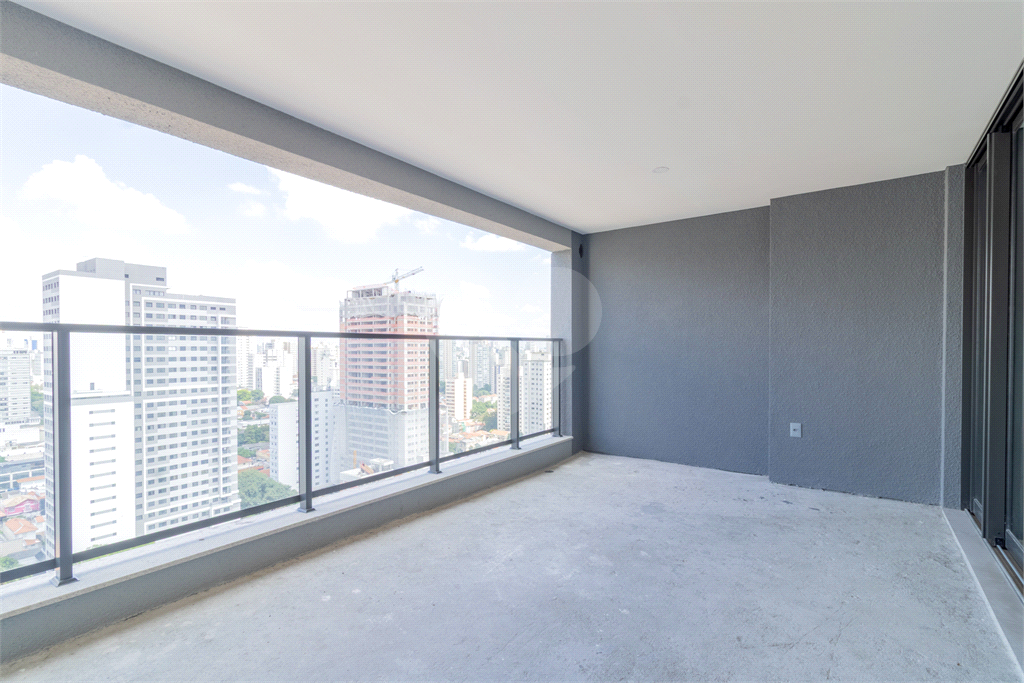 APARTAMENTO À VENDA COM 3 QUARTOS EM PERDIZES.
