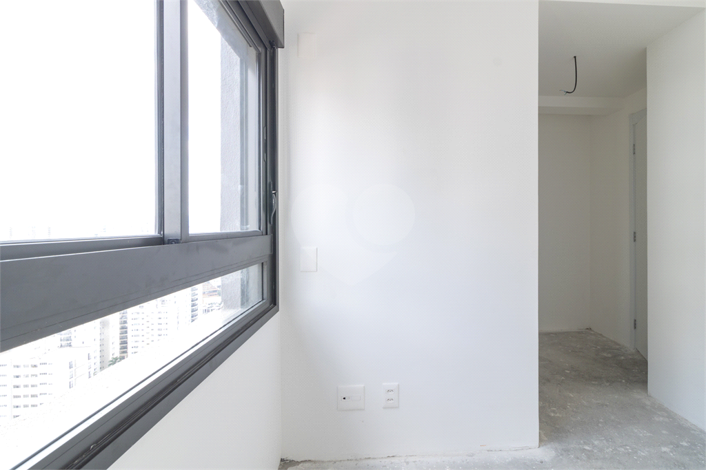 APARTAMENTO À VENDA COM 3 QUARTOS EM PERDIZES.