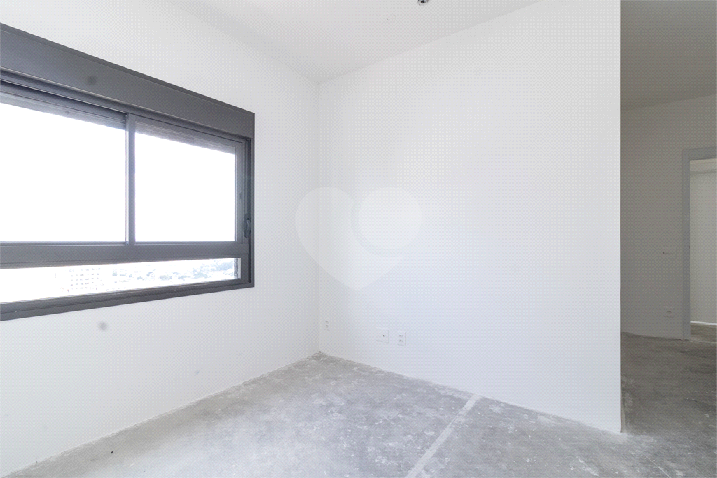 APARTAMENTO À VENDA COM 3 QUARTOS EM PERDIZES.