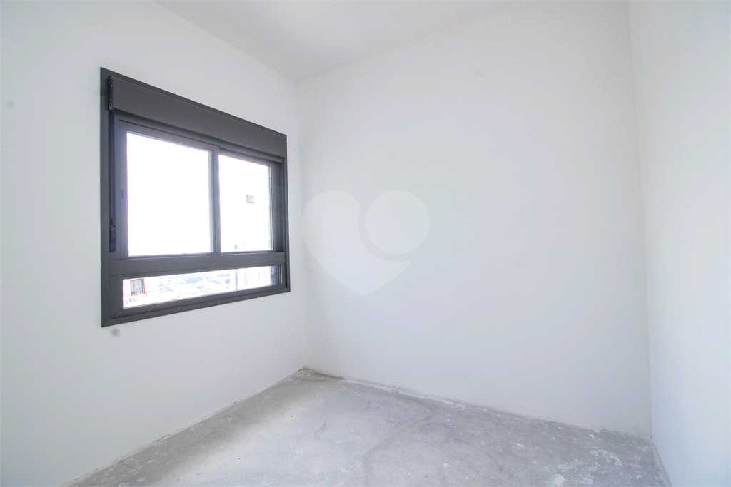 APARTAMENTO À VENDA COM 3 QUARTOS EM PERDIZES.