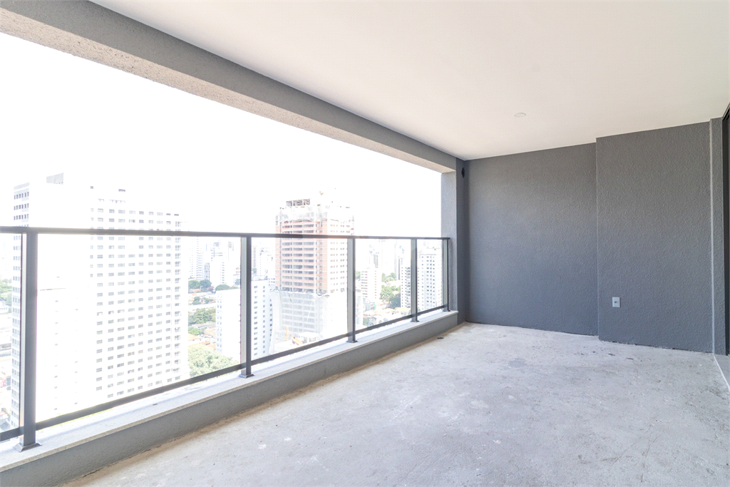 APARTAMENTO À VENDA COM 3 QUARTOS EM PERDIZES.